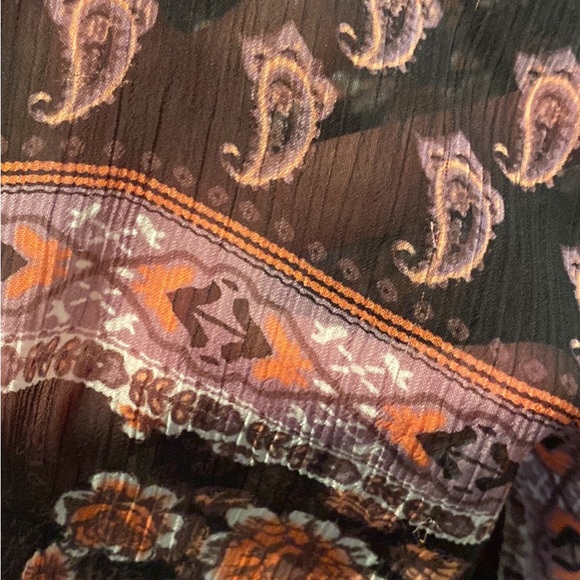 Size X-Large gorgeous sheer summer Top - Picture 9 of 9